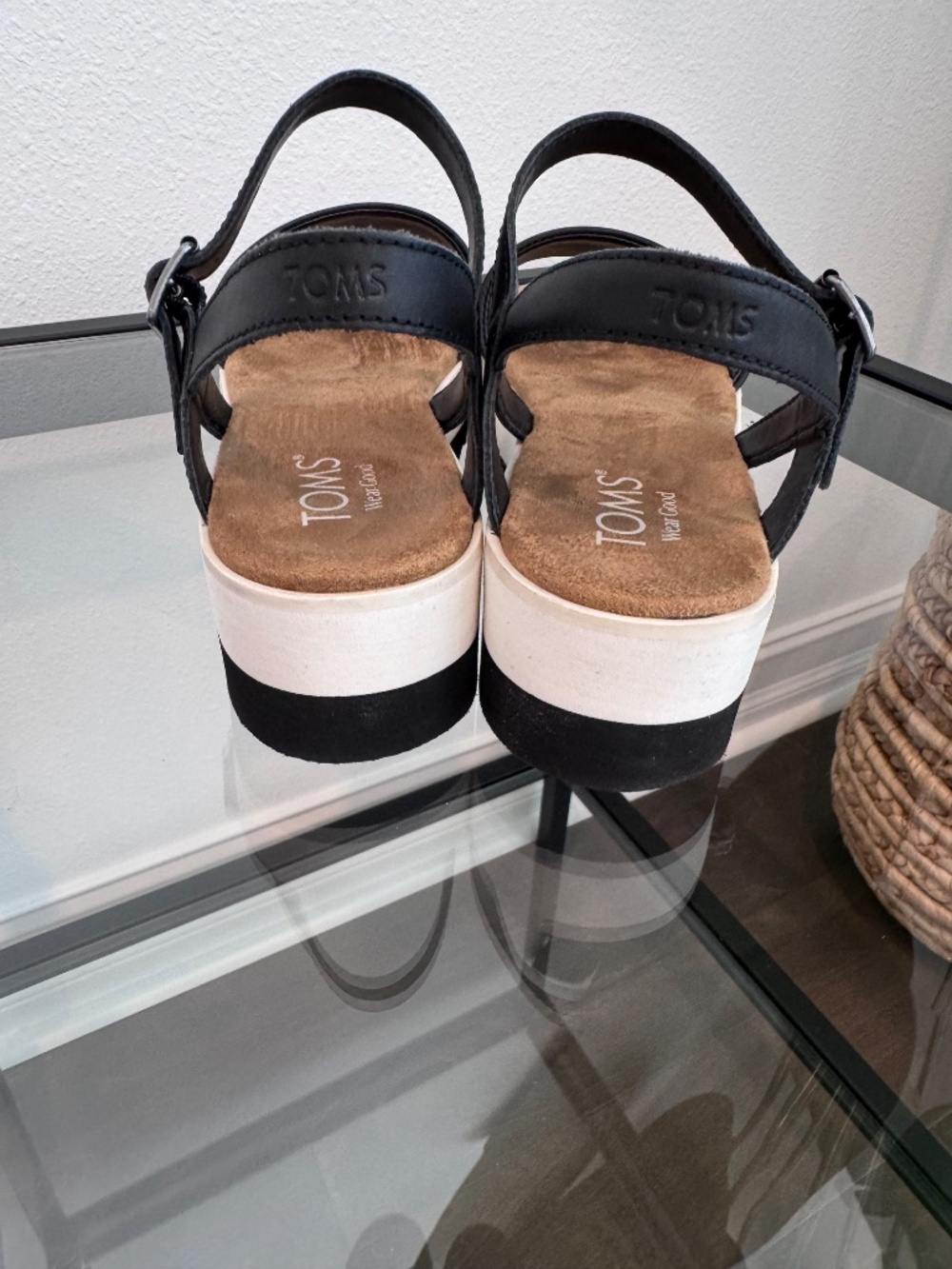 TOMS Women’s Brynn Vetiver Leather Platform Black Sandals Size 6 - Picture 8 of 16